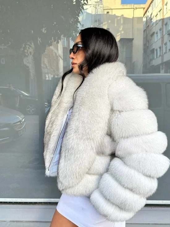 Luxury White Genuine Fox Fur Bomber Jacket NWOT - Picture 3 of 9